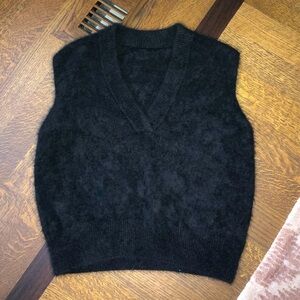 NAGUAGU Sweater Vest Genuine Raccoon Fur Black Women’s Size Medium